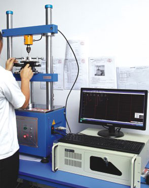 Automatic pull force tester